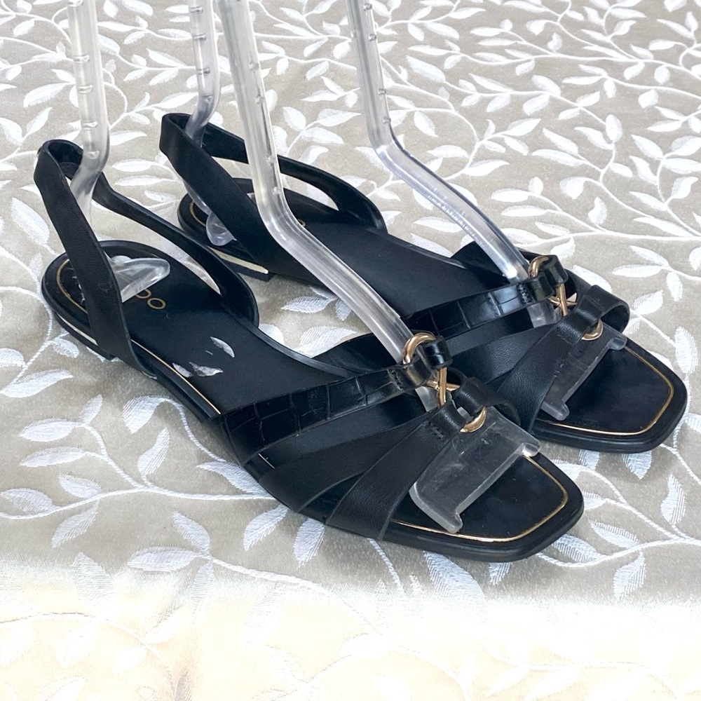 ALDO Sandals Women’s size 8.5 Black Flat Strappy Slingback Casual Office Party